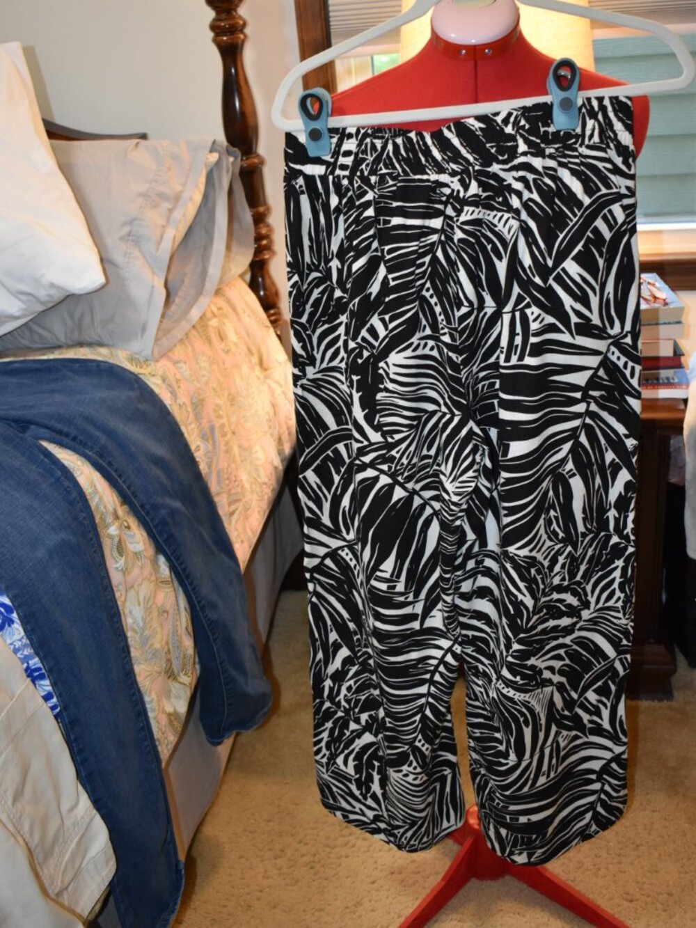 pants - Picture 5 of 6